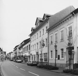 Gesamtanlage Altstadt, Gymnasiumstra√üe Ostseite